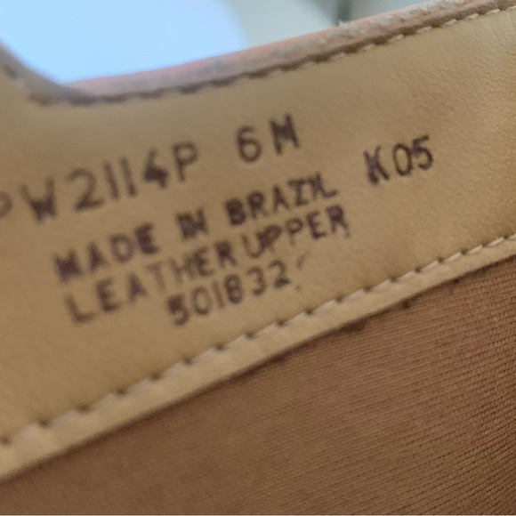 R Boots, new, never worn, size 6 Made in Brazil - Picture 2 of 4